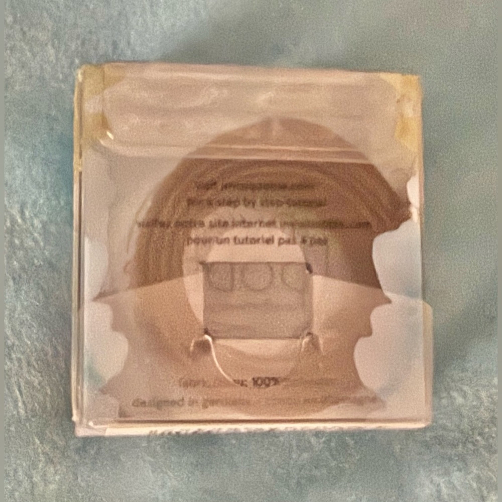 Invisibobble Clicky Bun the Effortless Bun Shaper True Black *Hard to find* New - Picture 5 of 9